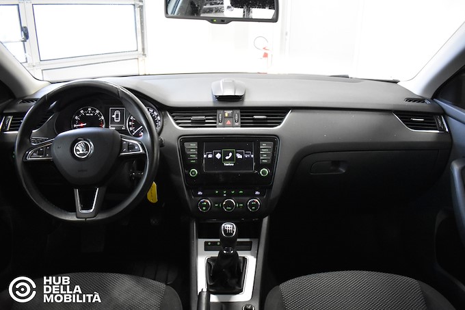 SKODA Octavia 1.4 TSI Wagon Active G-Tec